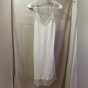 Victoria’s Secret Ivory Lace Slip Dress Medium Satin Chemise Nightgown